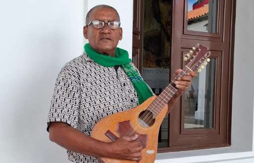 Víctor “Papiro” Armas